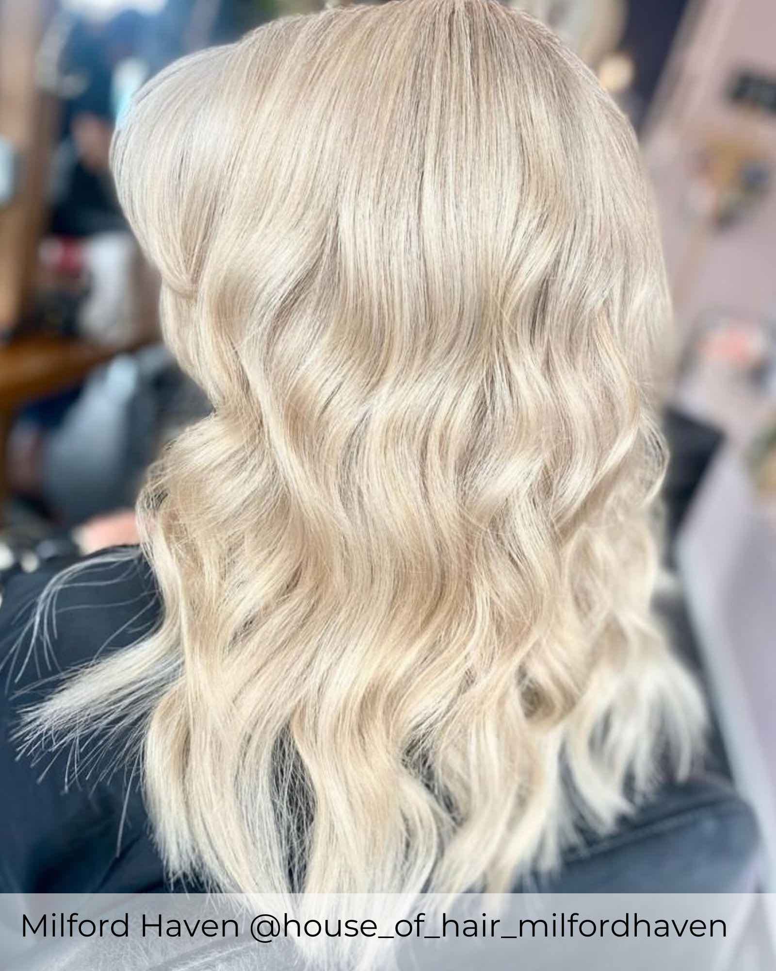 #M18/60B Scandinavian Blonde Micro Ring Hair Extensions - Image 2